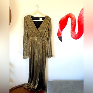 Dee Elly Metallic Gold Dress Medium